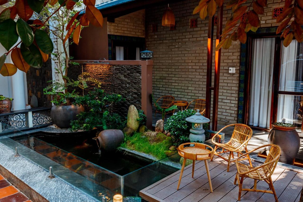 Nana Homestay & Villa Hue Buitenkant foto