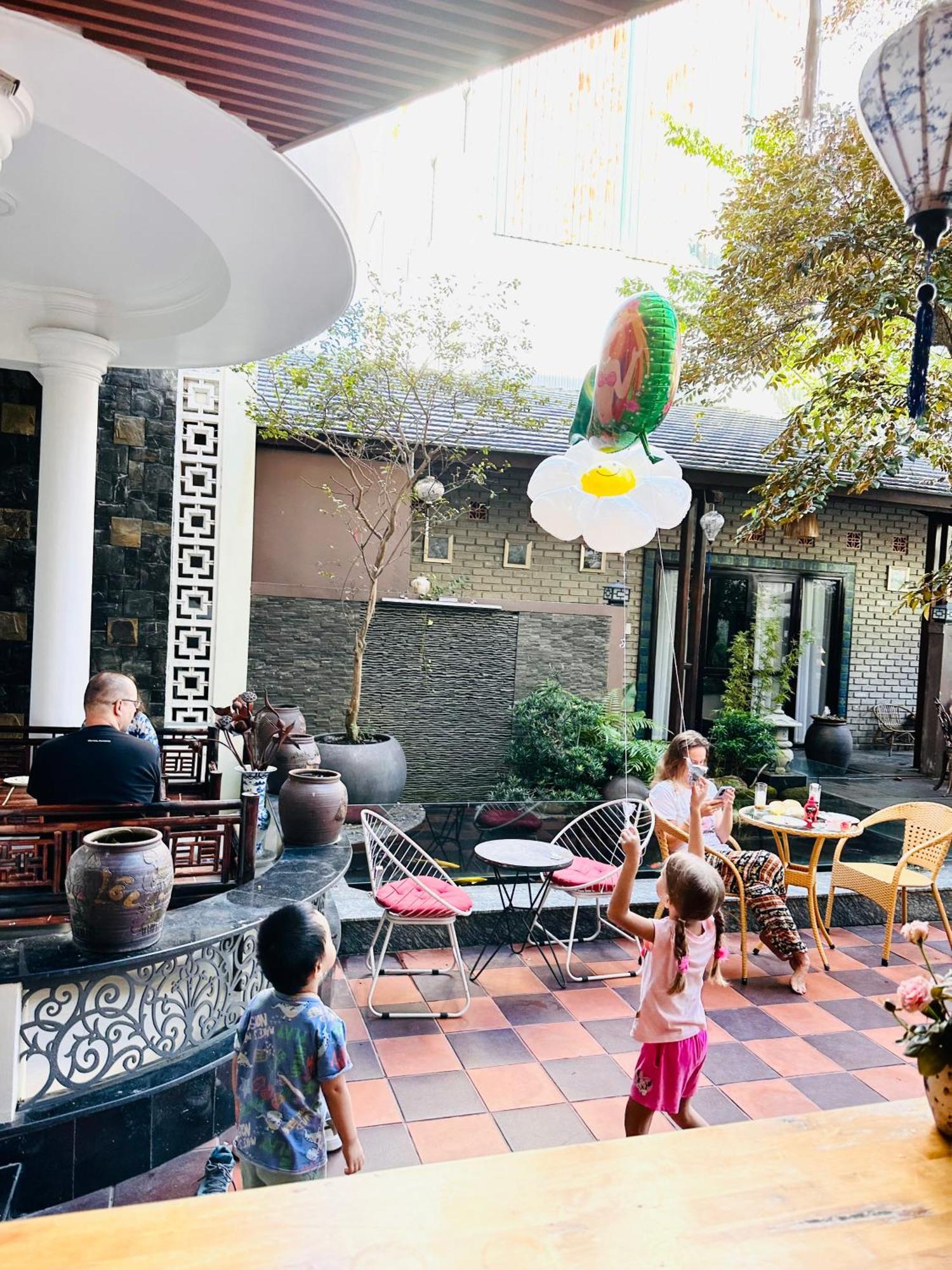 Nana Homestay & Villa Hue Buitenkant foto