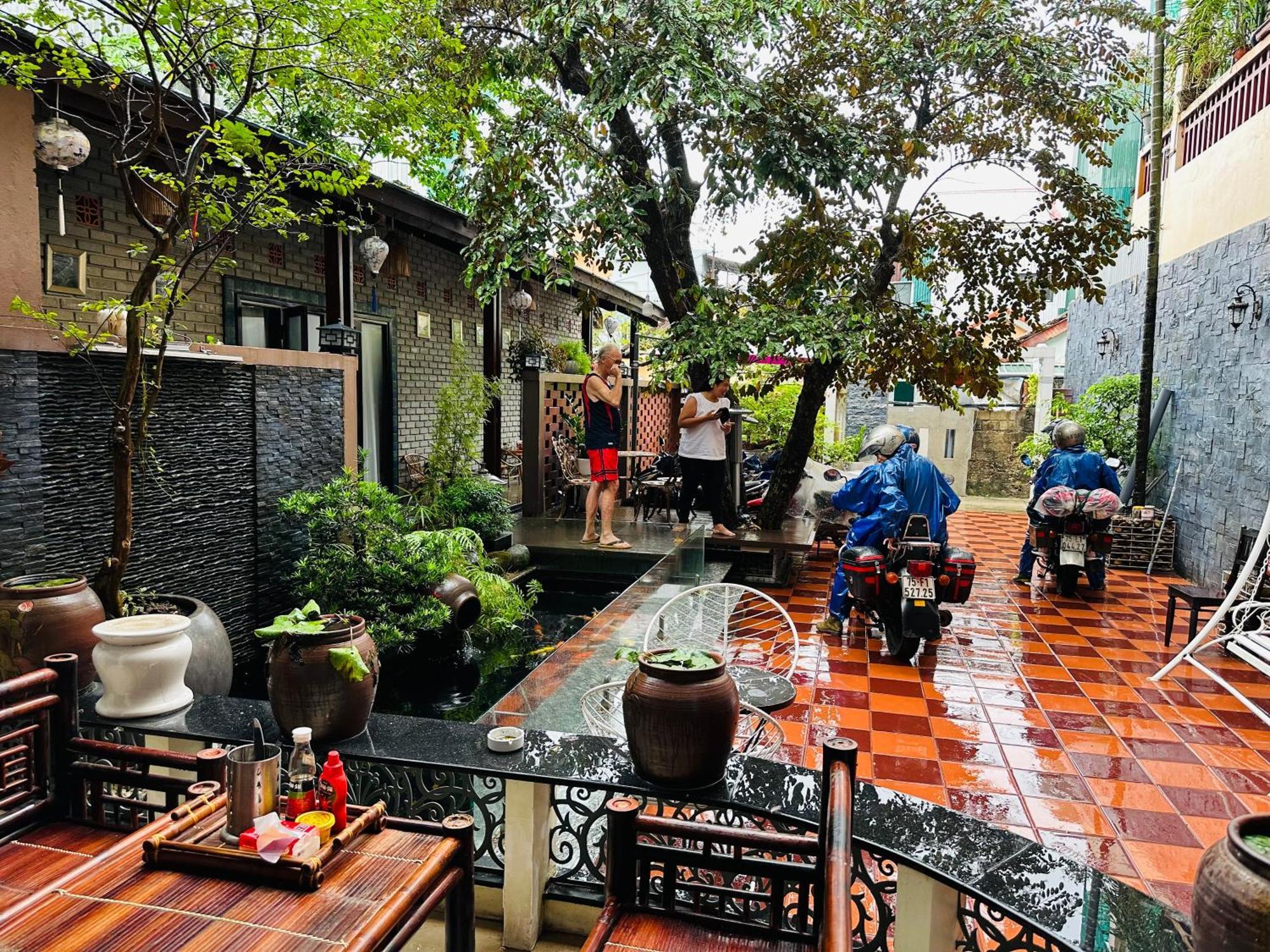 Nana Homestay & Villa Hue Buitenkant foto